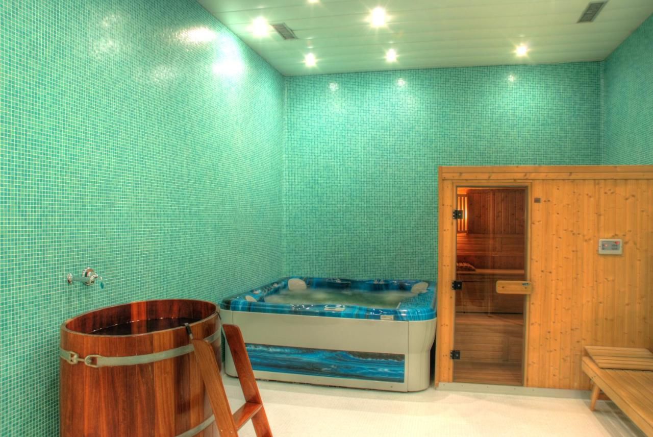 Отель Гранд Отель Украина Днепр-47