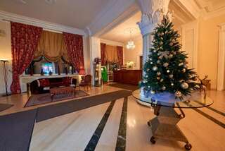 Отель Гранд Отель Украина Днепр-3